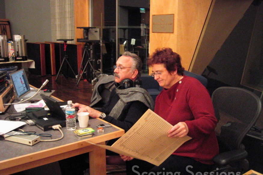 SHIRLEY WALKER : SPACE ABOVE AND BEYOND, une vraie composition orchestrale pour une série culte et presque oubliée.